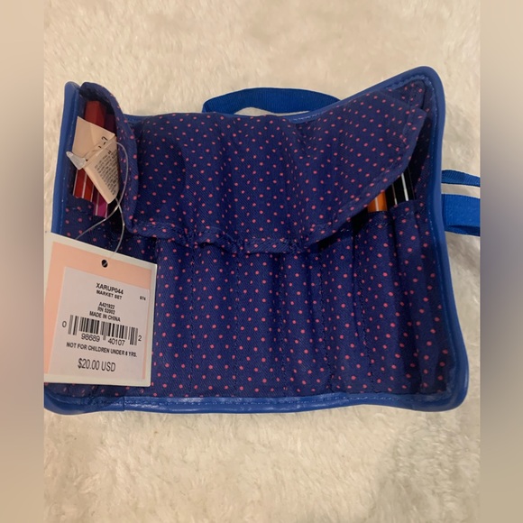 Juicy Stocking Stuffer Collectibles and More - Picture 9 of 12